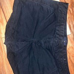 American Eagle Black Midi Stretch Shorts